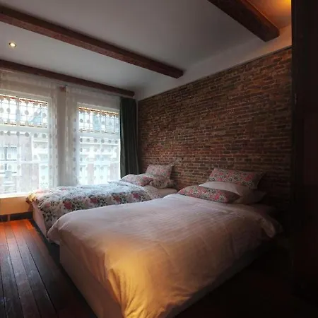 Апартаменты The 9 Streets